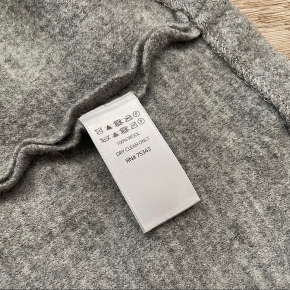 TAHARI | wool coat medium - Picture 4 of 5